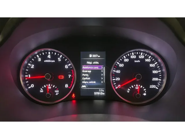 Occasion Kia Stonic à PETITE-FORET chez FORD VALENCIENNES