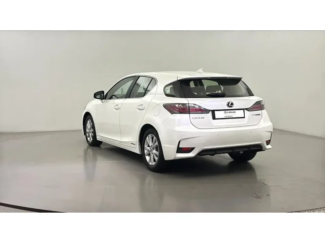 Occasion Lexus Ct à  Nanterre, chez LEXUS NANTERRE