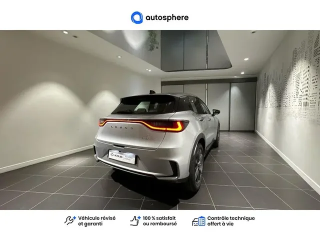 Démonstration Lexus Lbx à  Nanterre, chez LEXUS NANTERRE