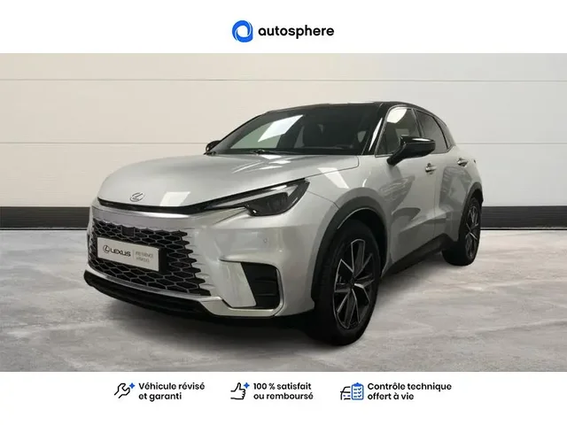 Démonstration Lexus Lbx à CHAMPAGNE AU MONT D'OR chez Toyota Lyon Nord 