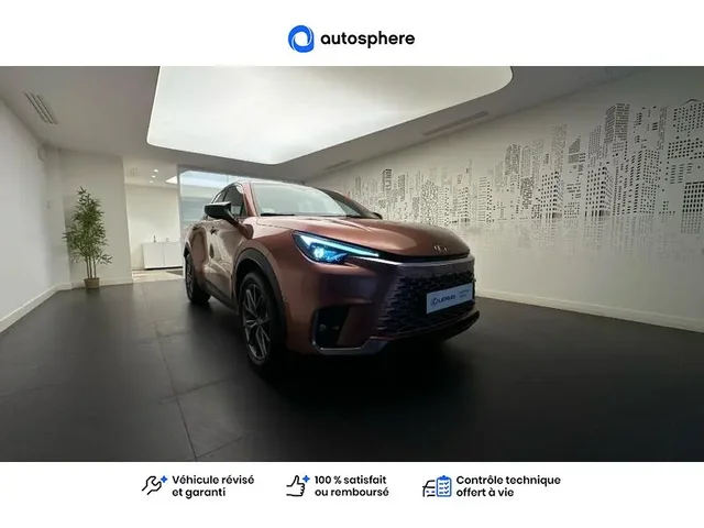 Démonstration Lexus Lbx à  Nanterre, chez LEXUS NANTERRE