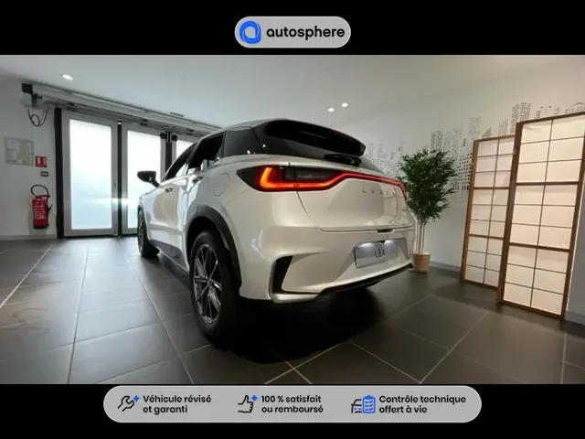 Démonstration Lexus Lbx à CHAMPAGNE AU MONT D'OR chez Toyota Lyon Nord 