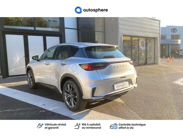 Démonstration Lexus Lbx à  Nanterre, chez LEXUS NANTERRE