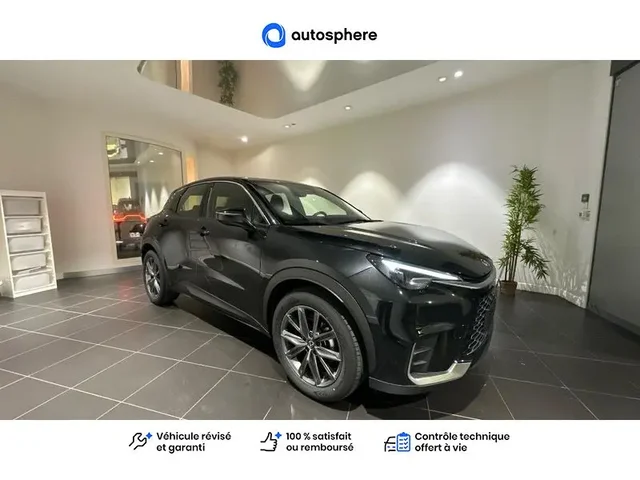 Démonstration Lexus Lbx à  Nanterre, chez LEXUS NANTERRE