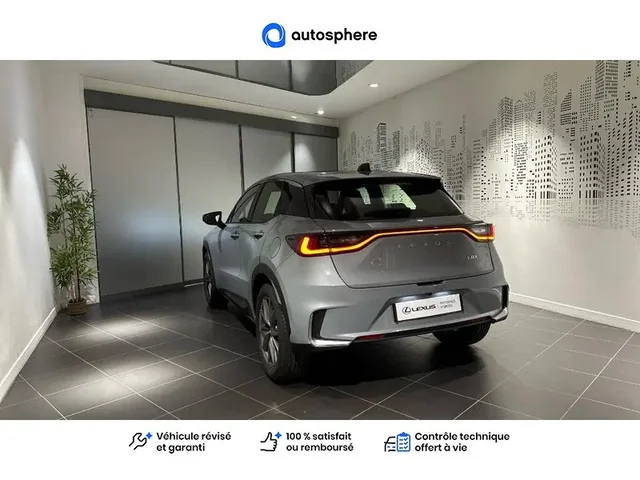 Démonstration Lexus Lbx à  Nanterre, chez LEXUS NANTERRE