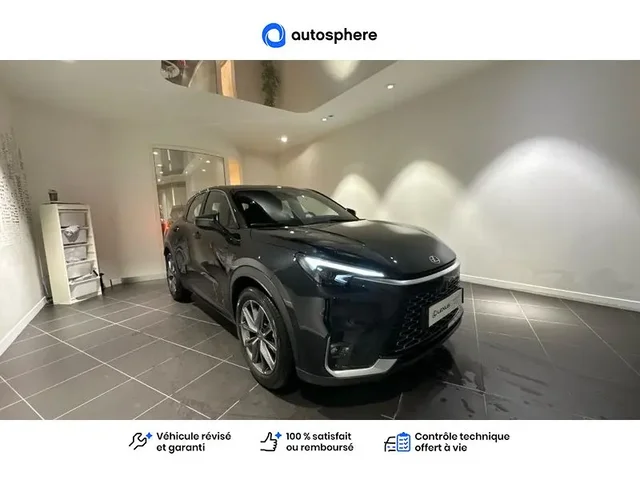 Démonstration Lexus Lbx à  Nanterre, chez LEXUS NANTERRE