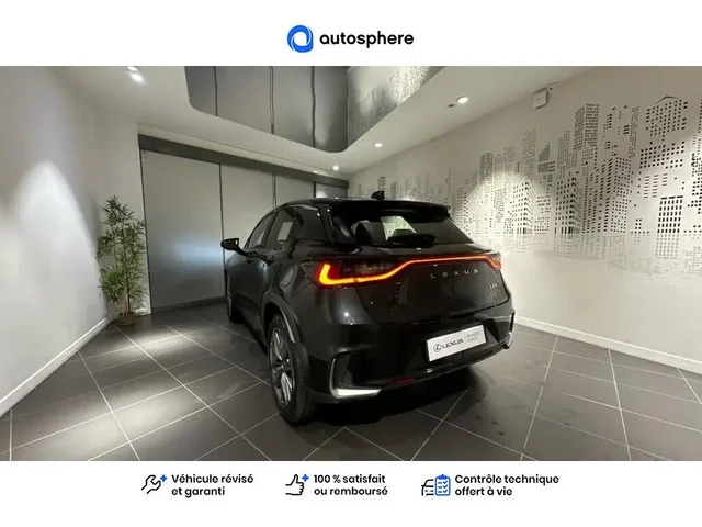 Démonstration Lexus Lbx à  Nanterre, chez LEXUS NANTERRE