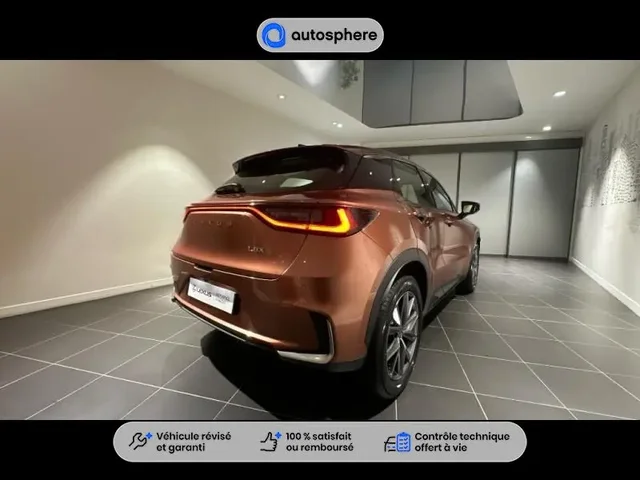 Démonstration Lexus Lbx à  Nanterre, chez LEXUS NANTERRE