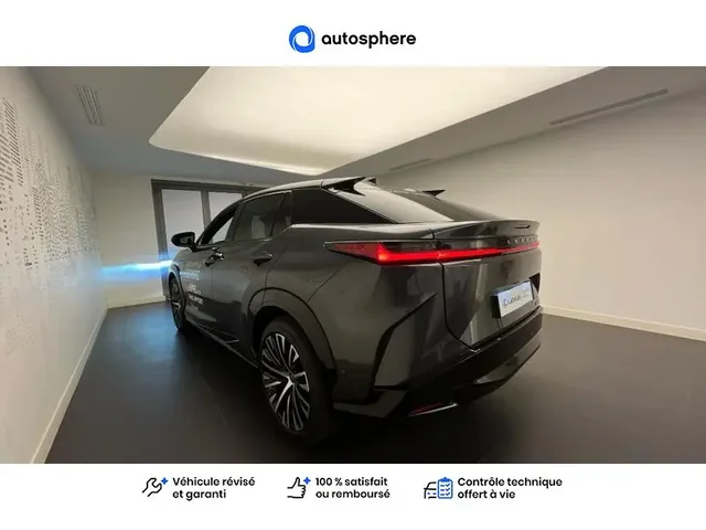 Démonstration Lexus Rz à  Nanterre, chez LEXUS NANTERRE