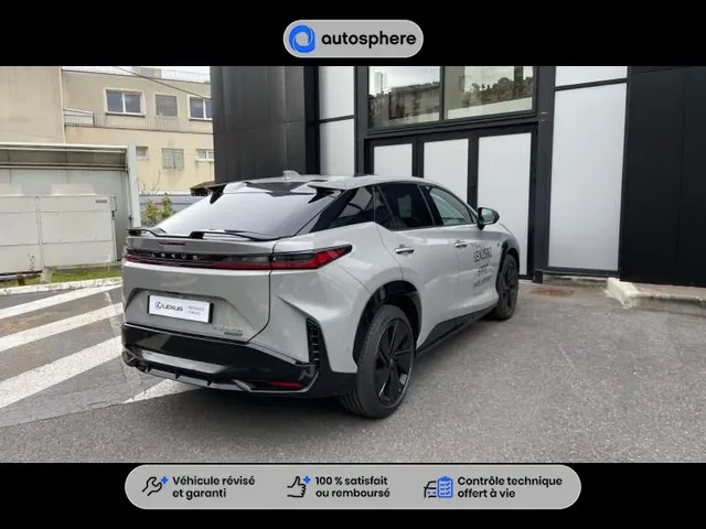 Démonstration Lexus Rz à  Nanterre, chez LEXUS NANTERRE