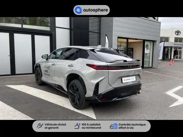 Démonstration Lexus Rz à  Nanterre, chez LEXUS NANTERRE