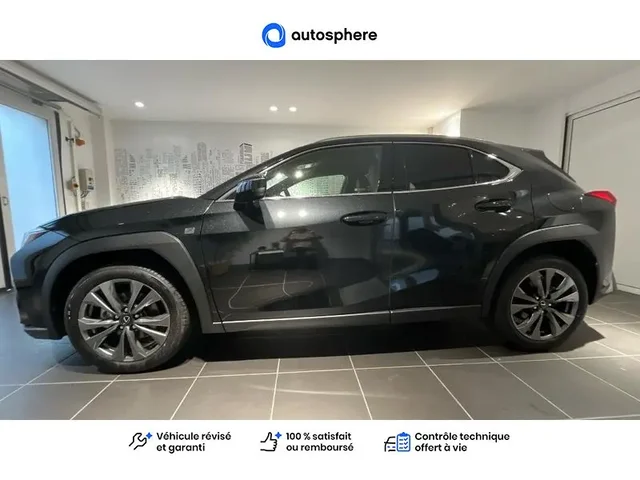 Démonstration Lexus Ux à CHAMPAGNE AU MONT D'OR chez Toyota Lyon Nord 