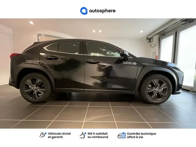 Démonstration Lexus Ux à CHAMPAGNE AU MONT D'OR chez Toyota Lyon Nord 