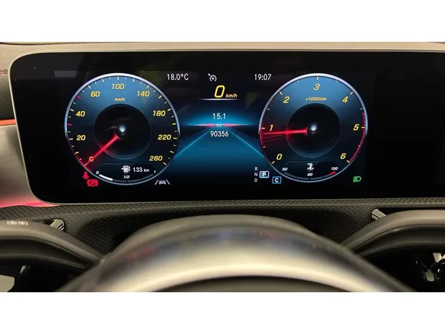 Occasion Mercedes Cla Shooting Brake à POITIERS chez Groupe Autosphere Poitiers