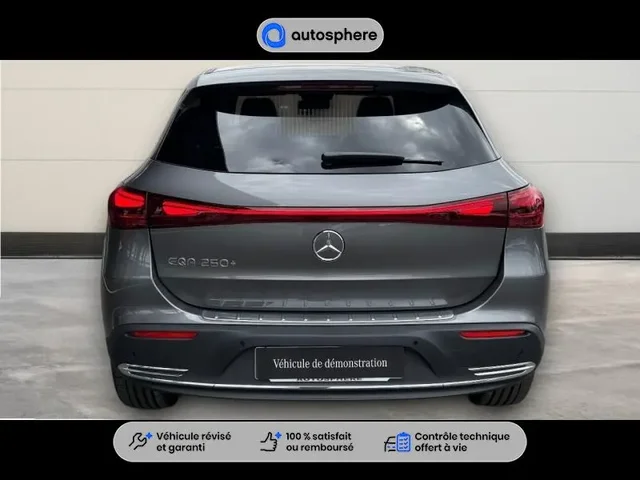 Démonstration Mercedes Eqa à NIORT chez Groupe Autosphere Niort