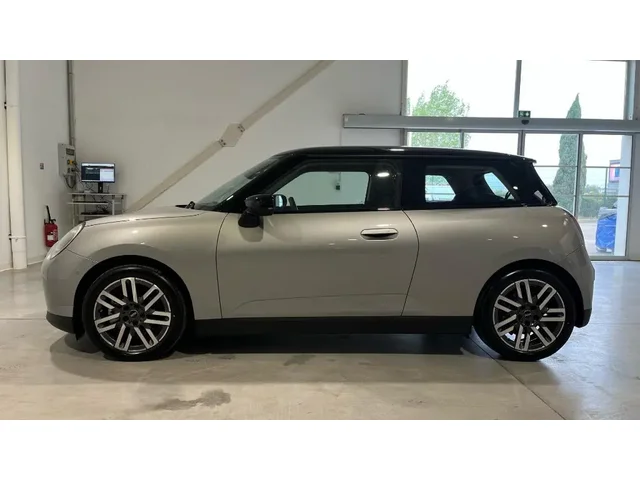 Occasion Mini Cooper 3 Portes à Salon-de-Provence chez BMW SALON DE PROVENCE