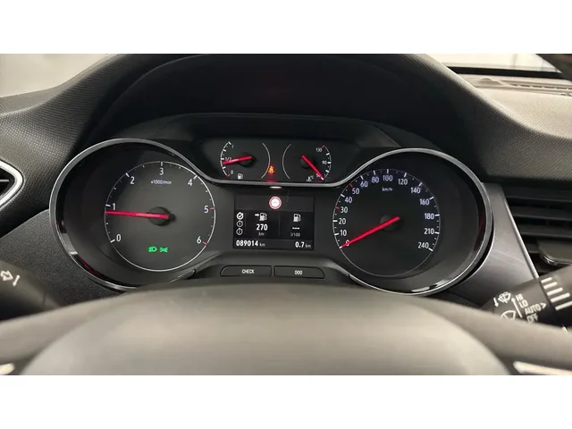 Occasion Opel Crossland X à MAGENTA chez RENAULT | EPERNAY & SEZANNE