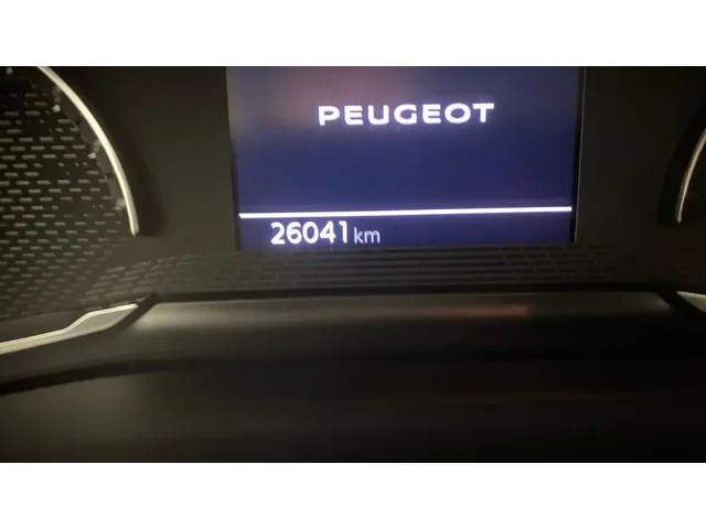 Occasion Peugeot 208 à POITIERS chez PEUGEOT POITIERS