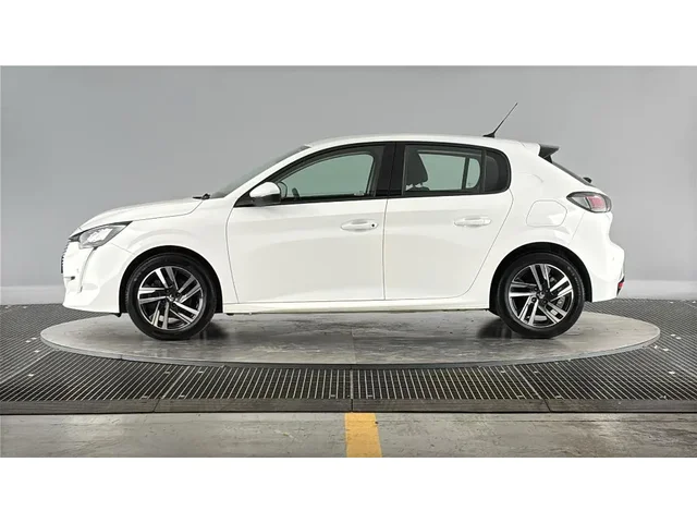 Occasion Peugeot 208 à Annemasse chez RENAULT | ANNEMASSE