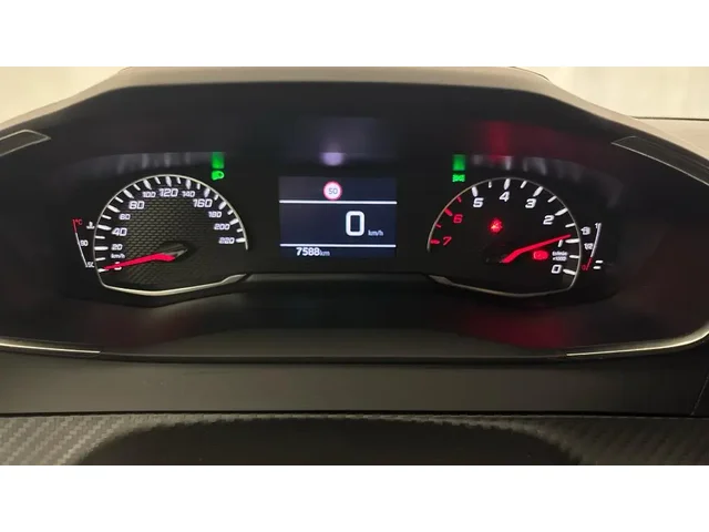 Occasion Peugeot 208 à WORMHOUT chez RENAULT | WORMHOUT