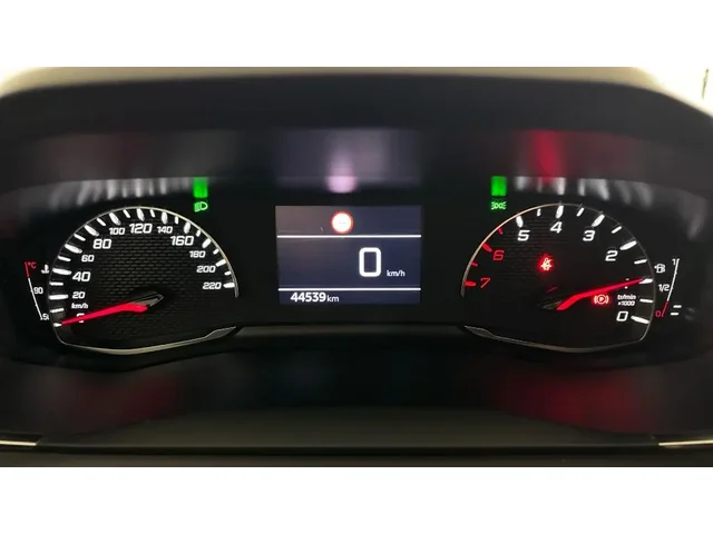 Occasion Peugeot 208 à MAGENTA chez RENAULT | EPERNAY & SEZANNE