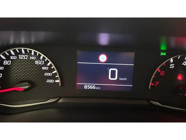 Occasion Peugeot 208 à ENGLOS chez RENAULT | ENGLOS