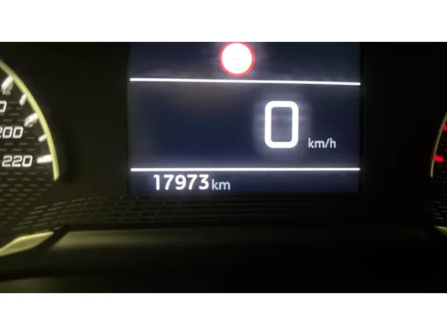 Occasion Peugeot 208 à POITIERS chez PEUGEOT POITIERS