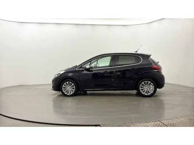 Occasion Peugeot 208 à POITIERS chez PEUGEOT POITIERS