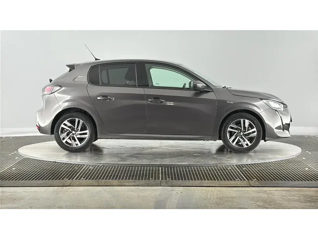 Occasion Peugeot 208 à Annemasse chez RENAULT | ANNEMASSE
