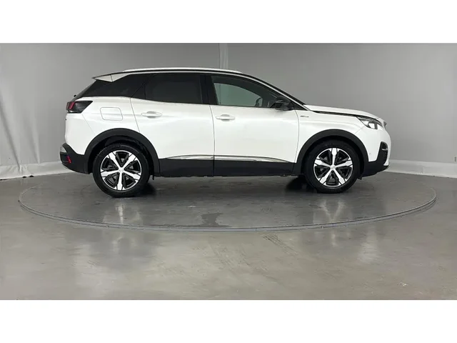 Occasion Peugeot 3008 à MAGENTA chez RENAULT | EPERNAY & SEZANNE