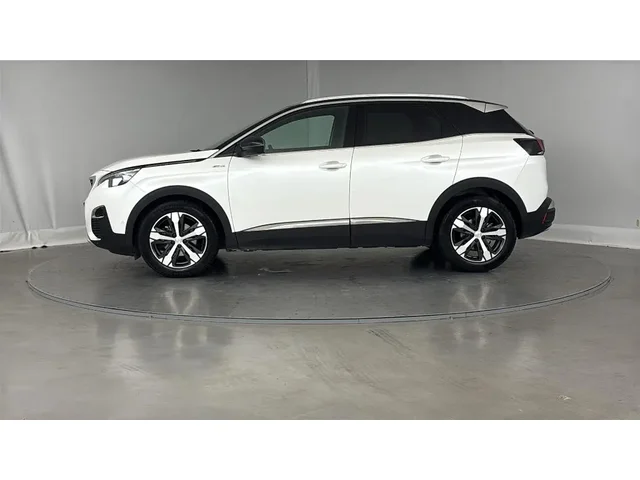 Occasion Peugeot 3008 à MAGENTA chez RENAULT | EPERNAY & SEZANNE