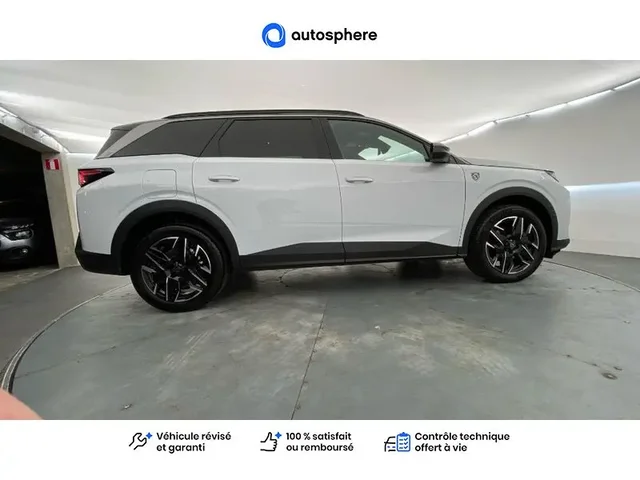 Démonstration Peugeot 5008 à POITIERS chez PEUGEOT POITIERS