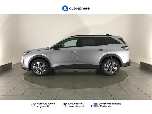 Démonstration Peugeot 5008 à POITIERS chez PEUGEOT POITIERS