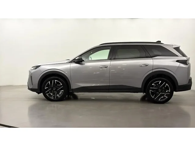 Occasion Peugeot 5008 à POITIERS chez PEUGEOT POITIERS