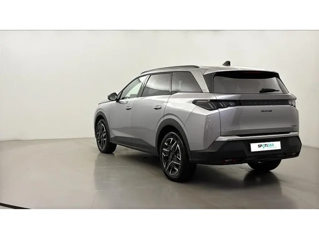Occasion Peugeot 5008 à POITIERS chez PEUGEOT POITIERS