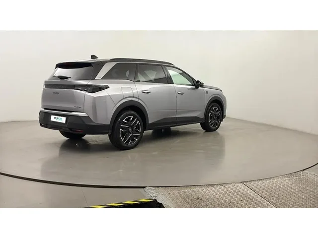 Occasion Peugeot 5008 à POITIERS chez PEUGEOT POITIERS