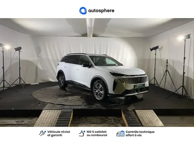 Occasion Peugeot 5008 à CHAMPNIERS chez DS STORE Angoulême