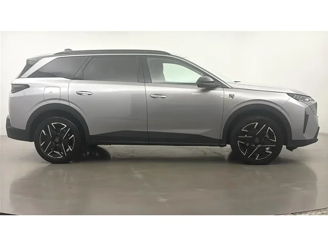 Occasion Peugeot 5008 à POITIERS chez PEUGEOT POITIERS