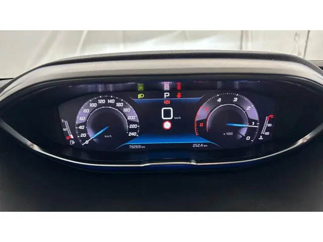 Occasion Peugeot 5008 à COMPIEGNE chez PEUGEOT COMPIEGNE