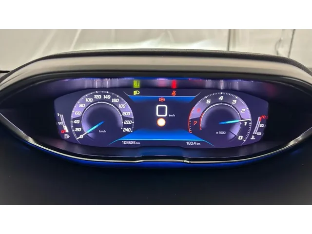 Occasion Peugeot 5008 à COMPIEGNE chez PEUGEOT COMPIEGNE