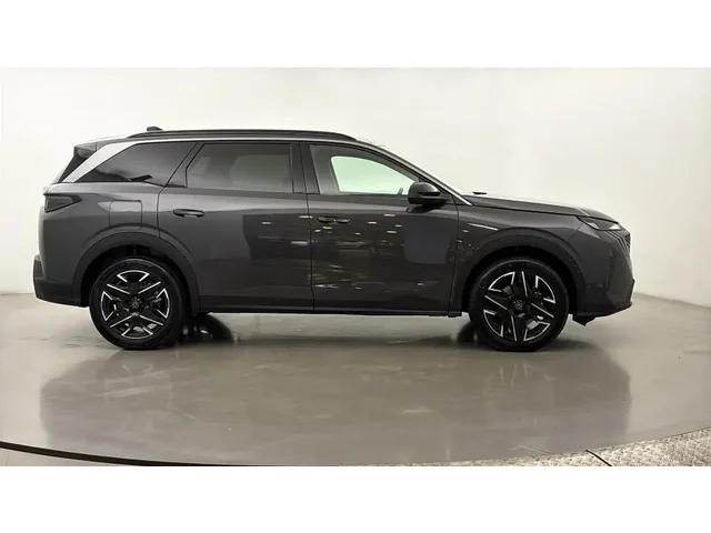 Occasion Peugeot 5008 à POITIERS chez PEUGEOT POITIERS