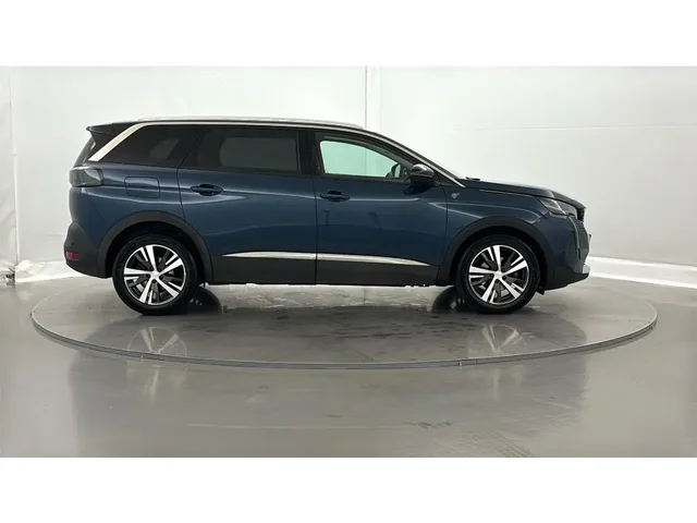 Occasion Peugeot 5008 à COMPIEGNE chez PEUGEOT COMPIEGNE