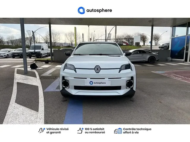 Démonstration Renault 5 à ENGLOS chez RENAULT | ENGLOS