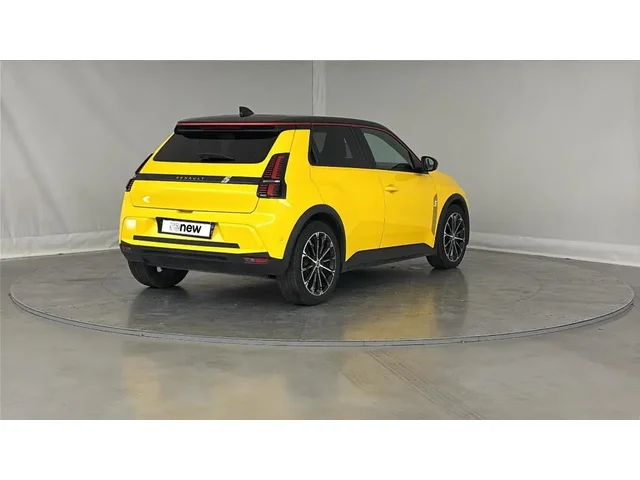 Occasion Renault 5 à MAGENTA chez RENAULT | EPERNAY & SEZANNE