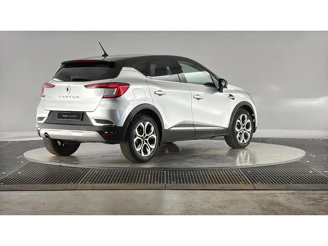 Occasion Renault Captur à VENISSIEUX chez TOYOTA LYON SUD 