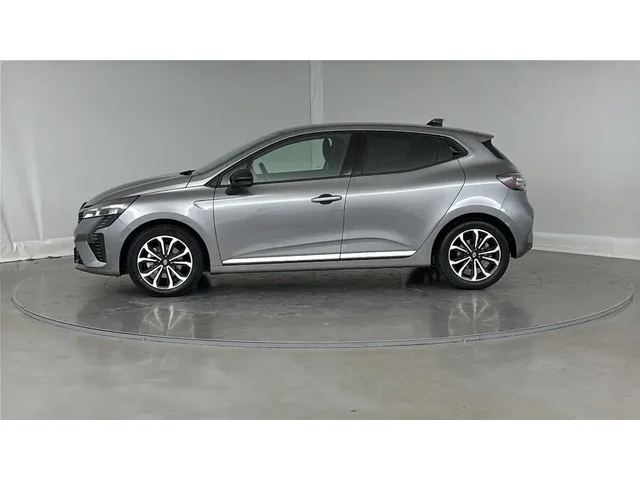 Occasion Renault Clio à MAGENTA chez RENAULT | EPERNAY & SEZANNE