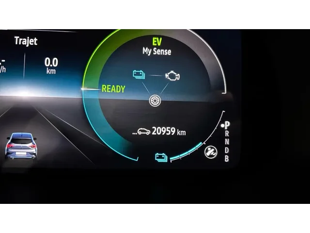 Occasion Renault Clio à MAGENTA chez RENAULT | EPERNAY & SEZANNE
