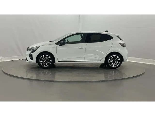 Occasion Renault Clio à MAGENTA chez RENAULT | EPERNAY & SEZANNE