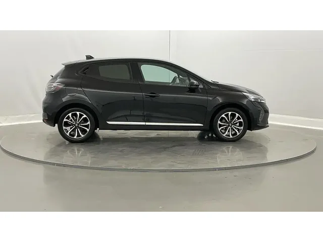 Occasion Renault Clio à MAGENTA chez RENAULT | EPERNAY & SEZANNE