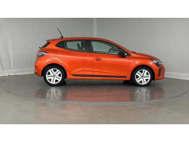 Occasion Renault Clio à MAGENTA chez RENAULT | EPERNAY & SEZANNE